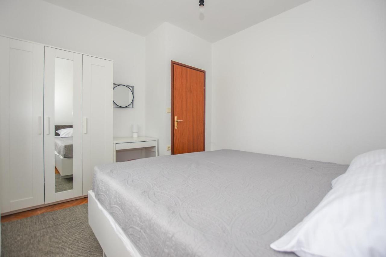 Apartments Kate พาก ภายนอก รูปภาพ