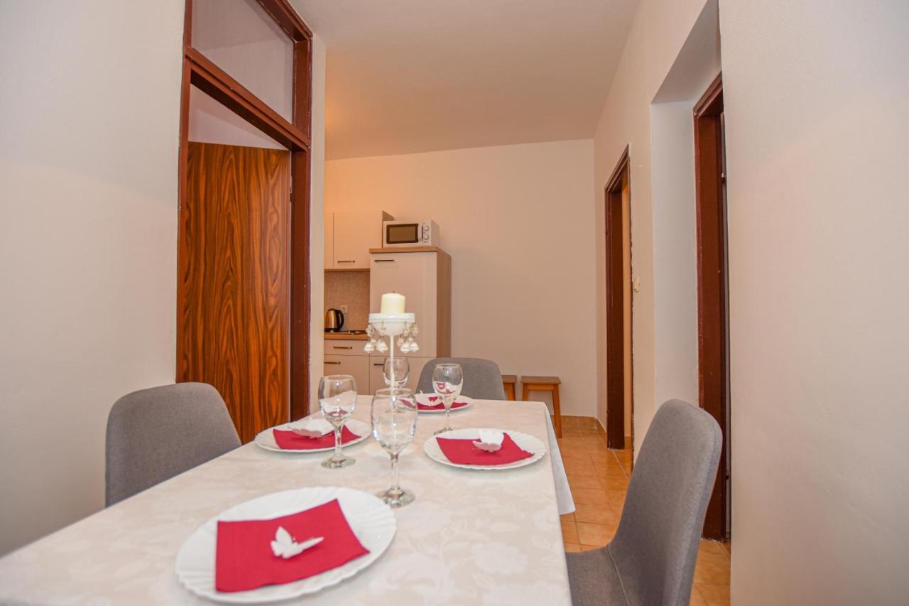 Apartments Kate พาก ภายนอก รูปภาพ