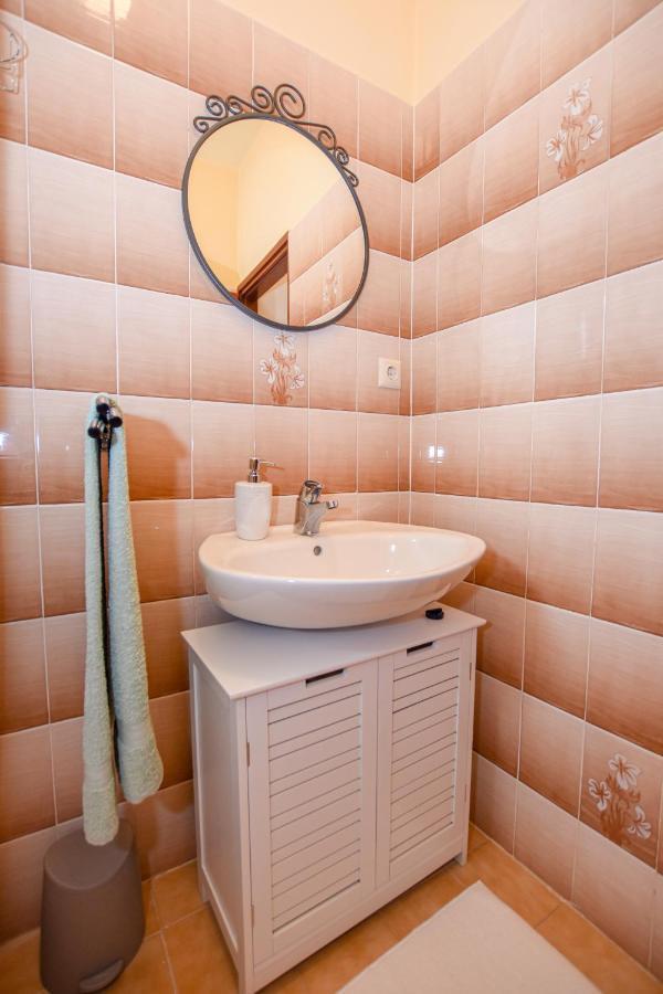 Apartments Kate พาก ภายนอก รูปภาพ