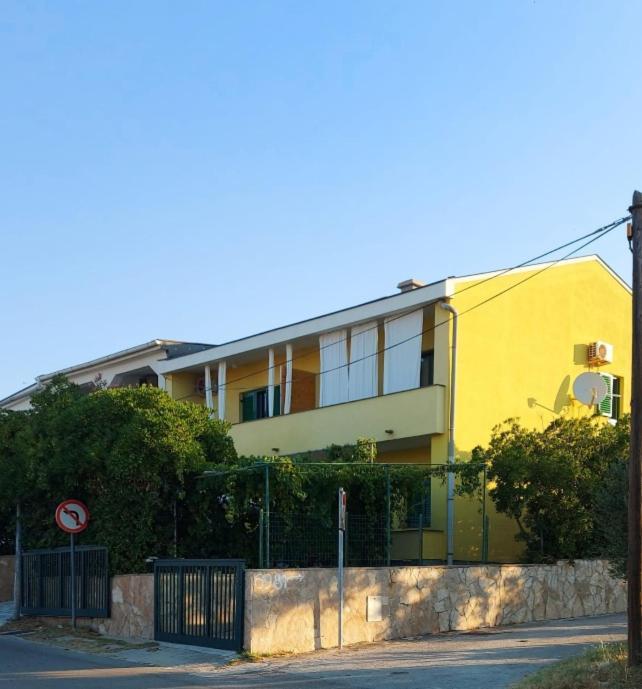 Apartments Kate พาก ภายนอก รูปภาพ
